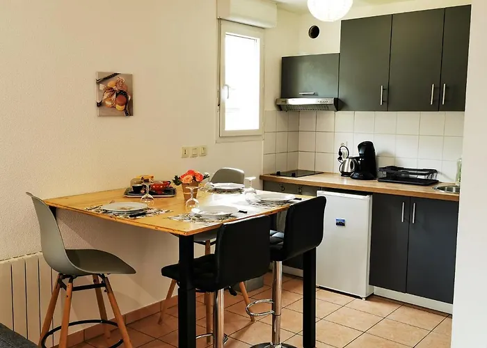 Апартаменты Leman Holidays - Le Coquelicot